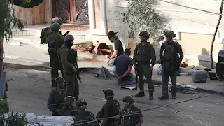 A Palestinian was killed in a shooting attack in the West Bank, and the occupation has arrested 3,850 since the beginning of this year.