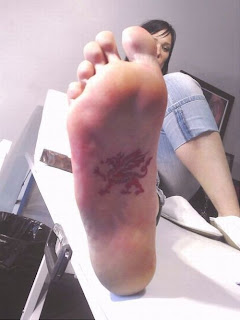 Girls Feet Tattoo Design Ideas - Feet tattoo Pictures