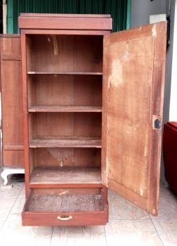 STUDIO ANTIQUE ANTIQUE SINGLE  WARDROBES LEMARI  PAKAIAN  