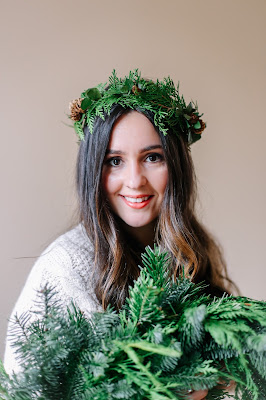 Spotted Stills, portland family session, holiday, portland christmas photos, in home session, floral crown, wreath. christmas photos, portland christmas, portland family photographer, portland holiday photos