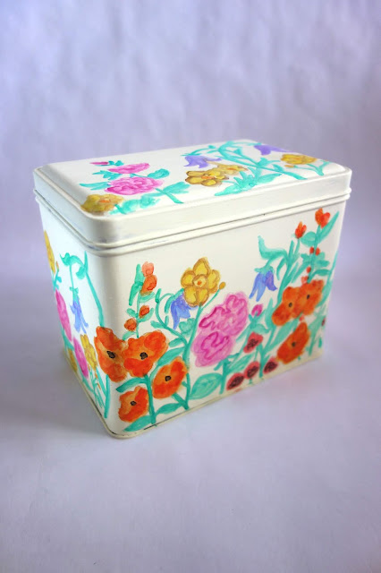 Tea Tin transformation, tea tin crafts, how to repurpose a tea tin