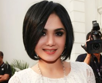 5 Model Rambut Paling Ngetrend Artis Penyanyi Yuni Shara 5 Model Rambut Paling Ngetrend Artis Penyanyi Yuni Shara