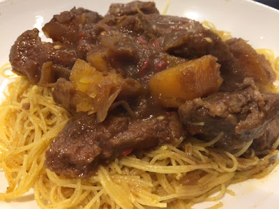 slow cooker Vietnamese Beef Stew with noodles