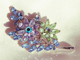 Trifari Floral Pin Brooch