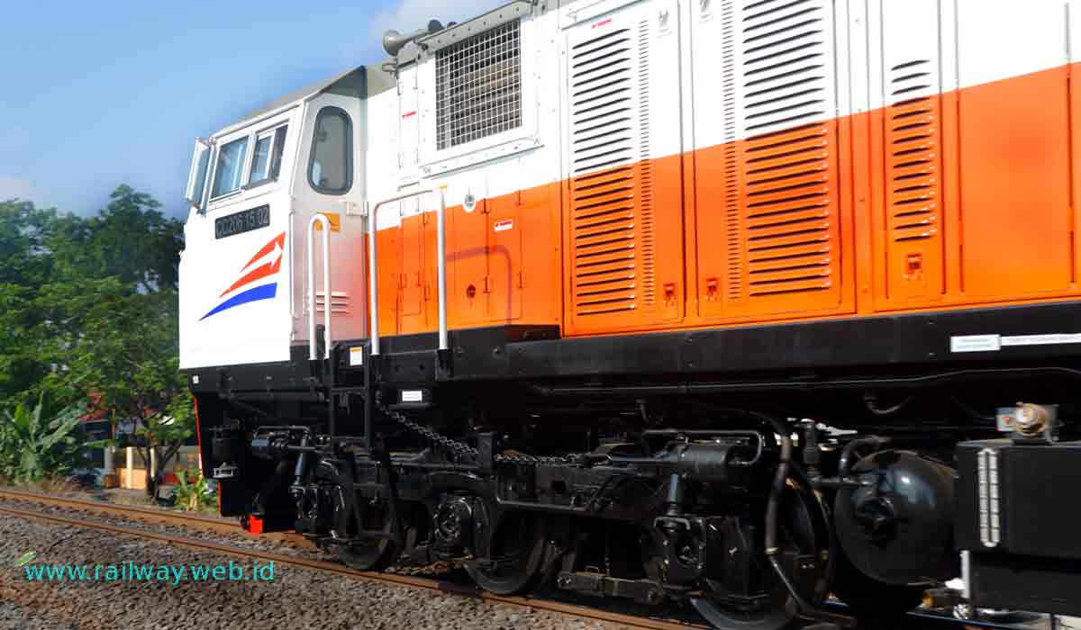 Gambar Gambar Lokomotif  Kai Cc206 15 02 Seputar Kereta  Api  