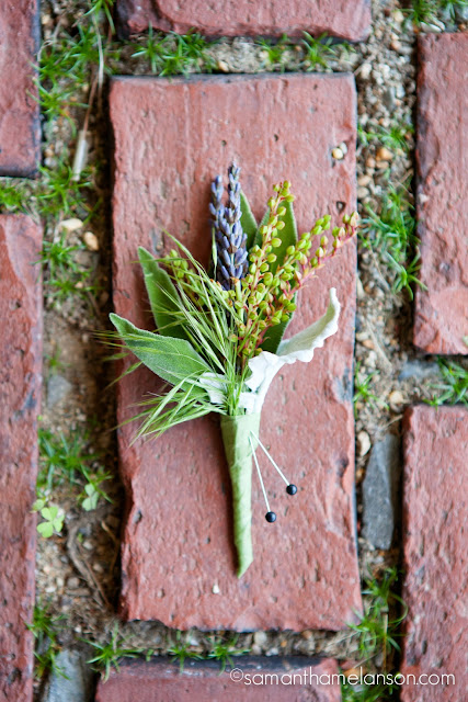 organic summer boutonniere, lavender and herbs : les fleurs : fruitlands museum : samatha melanson photography