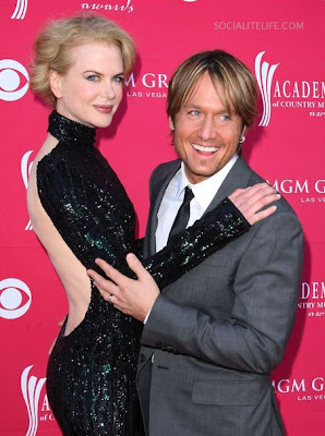 Nicole works the cameras at the Country Music Awards with husband Keith Urban