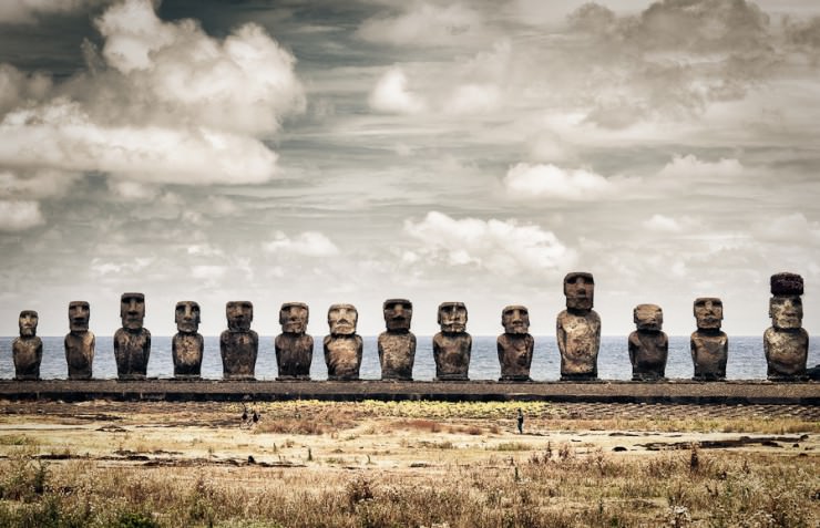 2. Moai, Easter Island - Top 10 Enigmatic Places