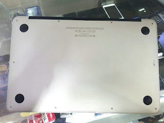 Laptop MacBook Air A1370 11-inch Core 2 Duo 1.4GHz RAM 2GB SSD 64GB Seken