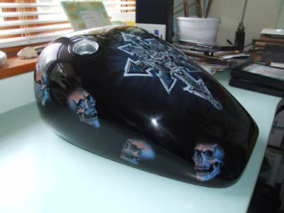 Airbrush Dragon Skull Art on Tank