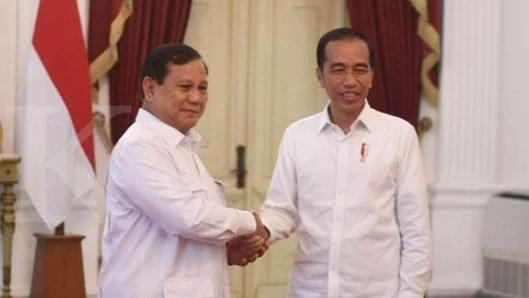 Foto: Presiden Jokowi dan Menteri Pertahanan Prabowo Subianto.