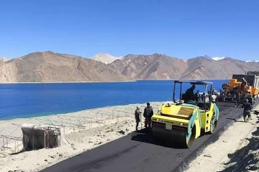 6,195 km of border roads are under construction: Govt of India