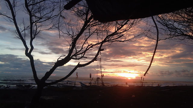 Pantai Jatikontal