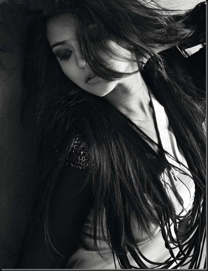 anushka-sharma-marie-claire-08
