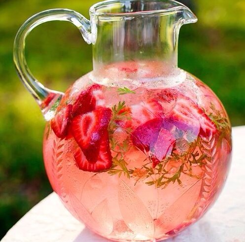 Strawberry Watermelon Mint Infused Water #wightloss #healthydrink