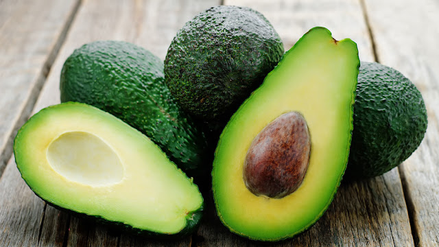 Why you should never throw away avocado seeds!