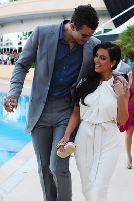 Kim Kardashian Share Kiss With Kriss At Monaco1