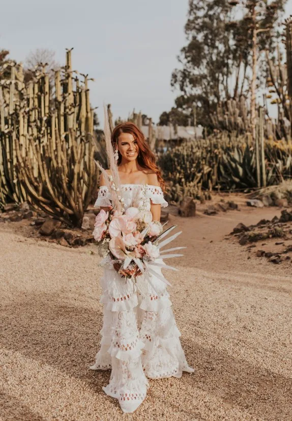 JAYDE CREATIVE PHOTOGRAPHY CACTUS COUNTRY MELBOURNE ELOPEMENT INSPIRATION AUSTRALIAN DESIGNER