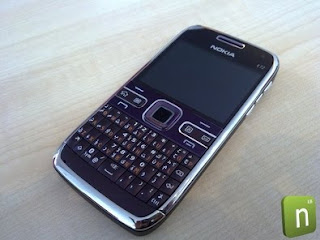 Nokia E72 ungu purple