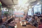 ANGGOTA DPC PERADI DELI SERDANG DAN PENGURUS NYATAKAN MOSI TIDAK PERCAYA DAN MINTA PEMBEKUAN PENGURUS DPC PERADI DELI SERDANG