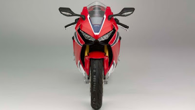 2017 Honda CBR1000RR Fireblade SP front look