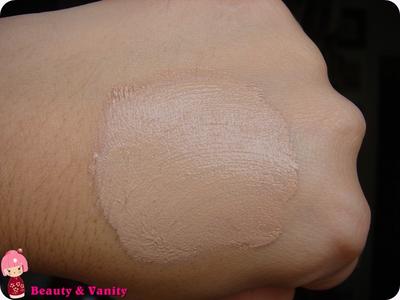 Nuovo fondotinta Max Factor Xperience 75