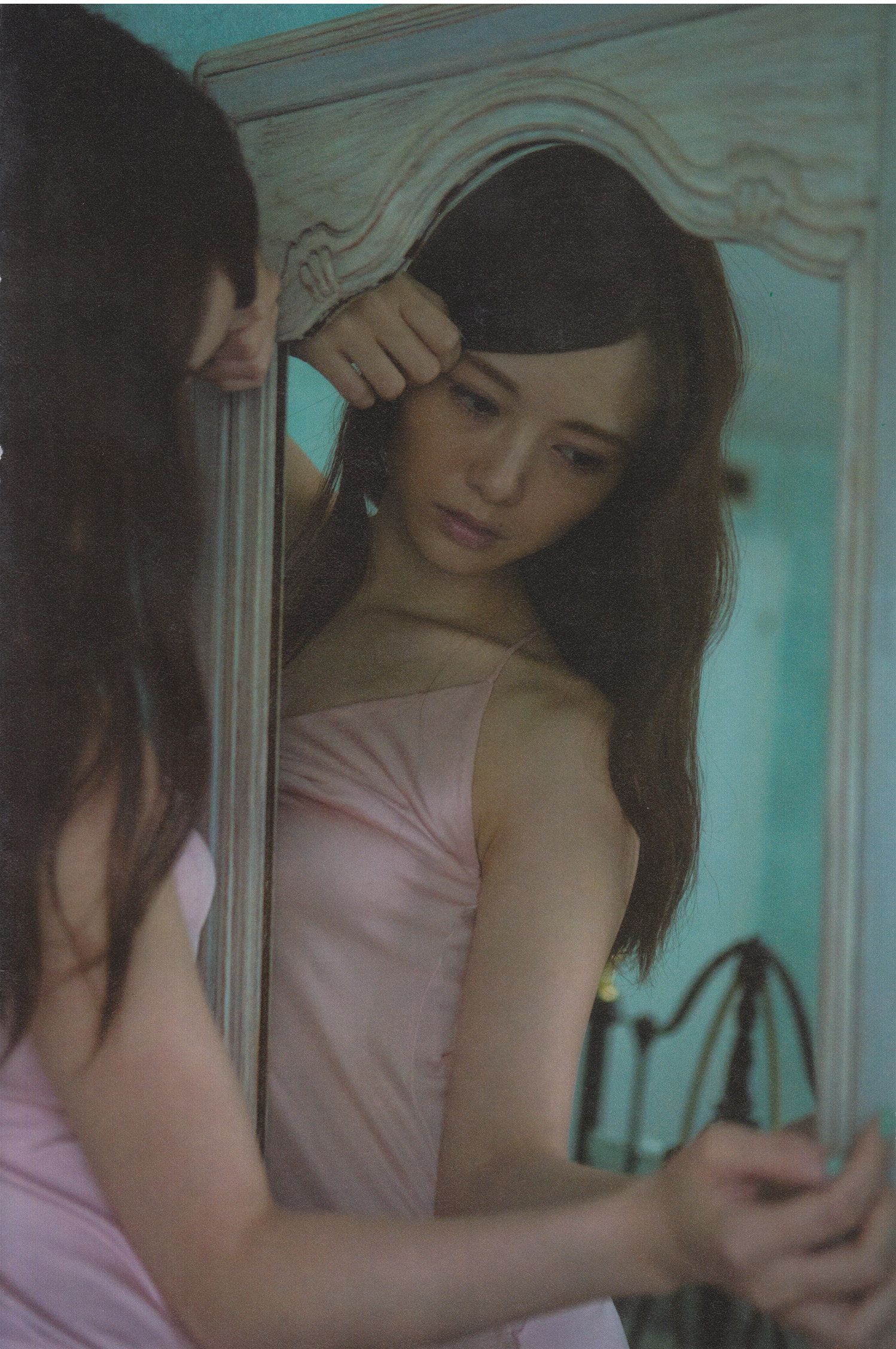 Mai Shiraishi in her first photobook "Innocent Adult"