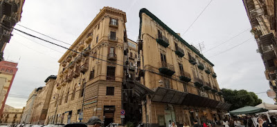 Via Maqueda, Palermo.