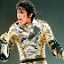 MICHAEL JACKSON (1958-2009) : THE MAN WHO WASN´T THERE / THE NEW REPUBLIC, PHOTOS FROM LA TIMES