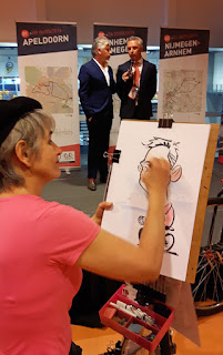 sneltekenaar Marion van de Wiel tekent karikatuur tekening van van Poppel