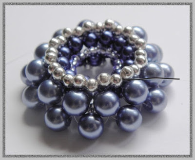 beaded donut pendant free pattern