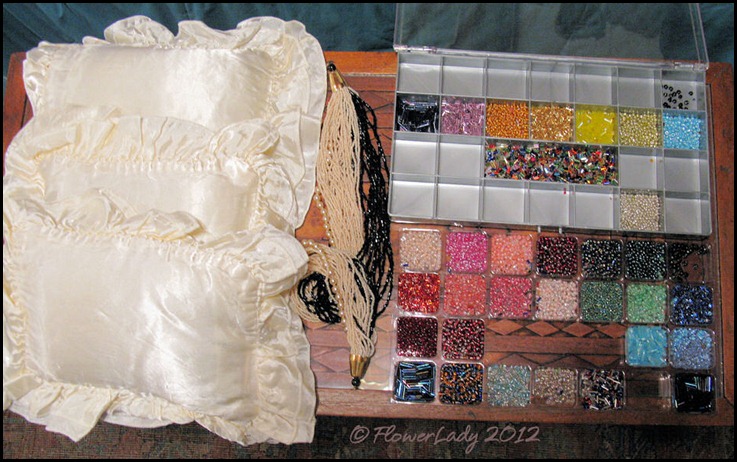 01-14-flea-goodies 01-14-flea-goodies