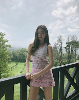 180618 Blackpink’s Jennie Update Individual Pictures On Her Personal Instagram Account