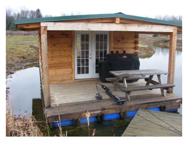 relaxshacks.com: thirteen tiny dream log cabins- and a