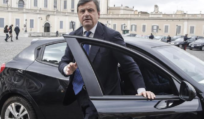 Calenda: 'Ormai la realtà non esiste più…'. Intervento del leader di Azione