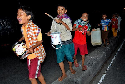 Keberkahan Di Dalam Makan Sahur