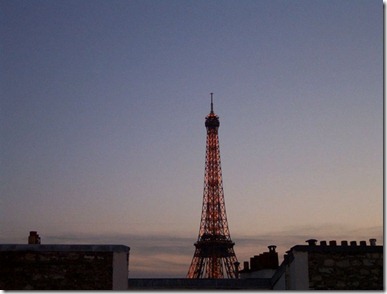 Eiffel Tower at dusk