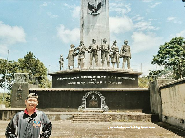 [http://FindWisata.blogspot.com] Puncak GM Panggabean, Wisata Situs Sejarah Monumen Perjuangan Kota Sibolga Tapteng