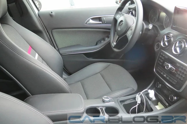 Nova Mercedes Classe A 2014 -interior 