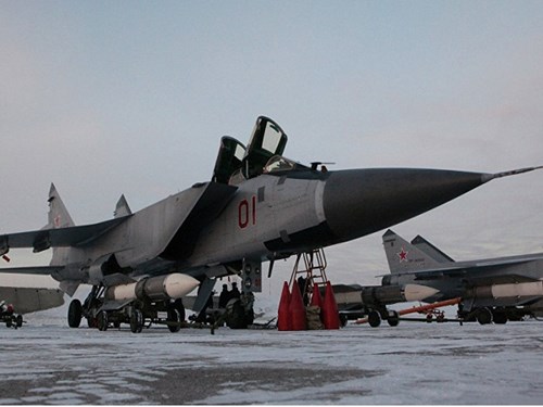 Nga liên tiếp tăng cường MiG-31BM cho các trung đoàn không quân