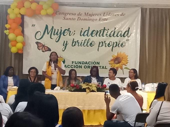 II  Encuentro De Mujeres Líderes De Santo Domingo Este.  “Mujer; Identidad Y Brillo Propio”