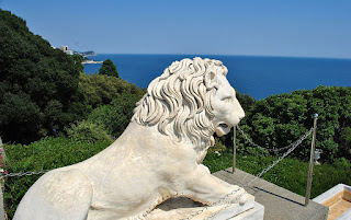 Vorontsov Palace. View from the terrace to the sea