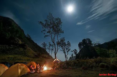 Berkemah di Segara Anak Gunung Rinjani Lombok 