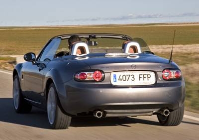 2006 Mazda MX-5 Roadster Coupe