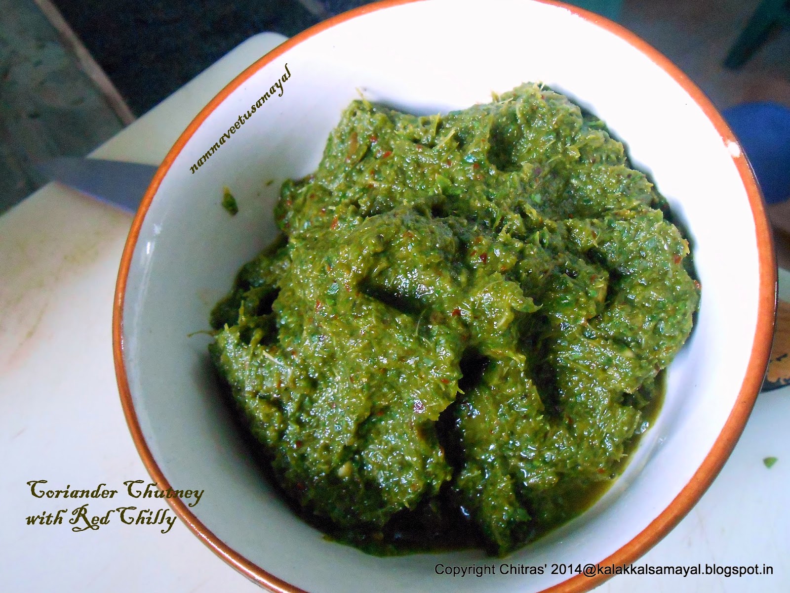 Coriander Chutney with red chilly