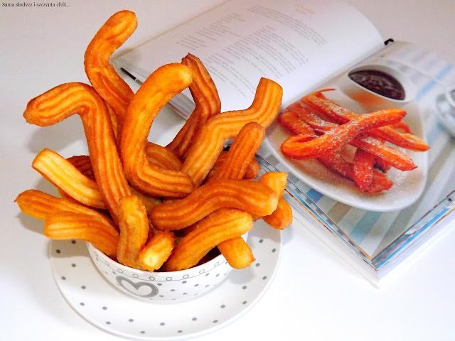 Churros - pyszne Hiszpańskie zawijaski.