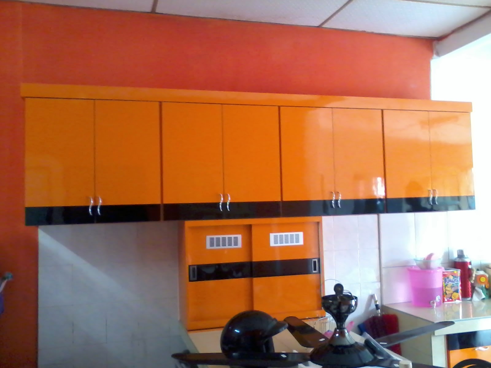  KABINET  DAPUR PERNIAGAAN MIM