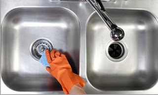 Kitchen Solutions for Sinks CLeaning