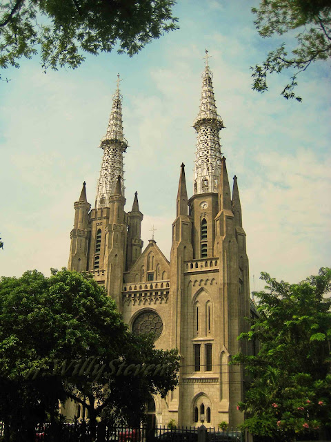 TravellerMeds Katedral Jakarta 