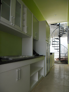 Kitchen Set Warna Putih Bersih + Furniture Semarang